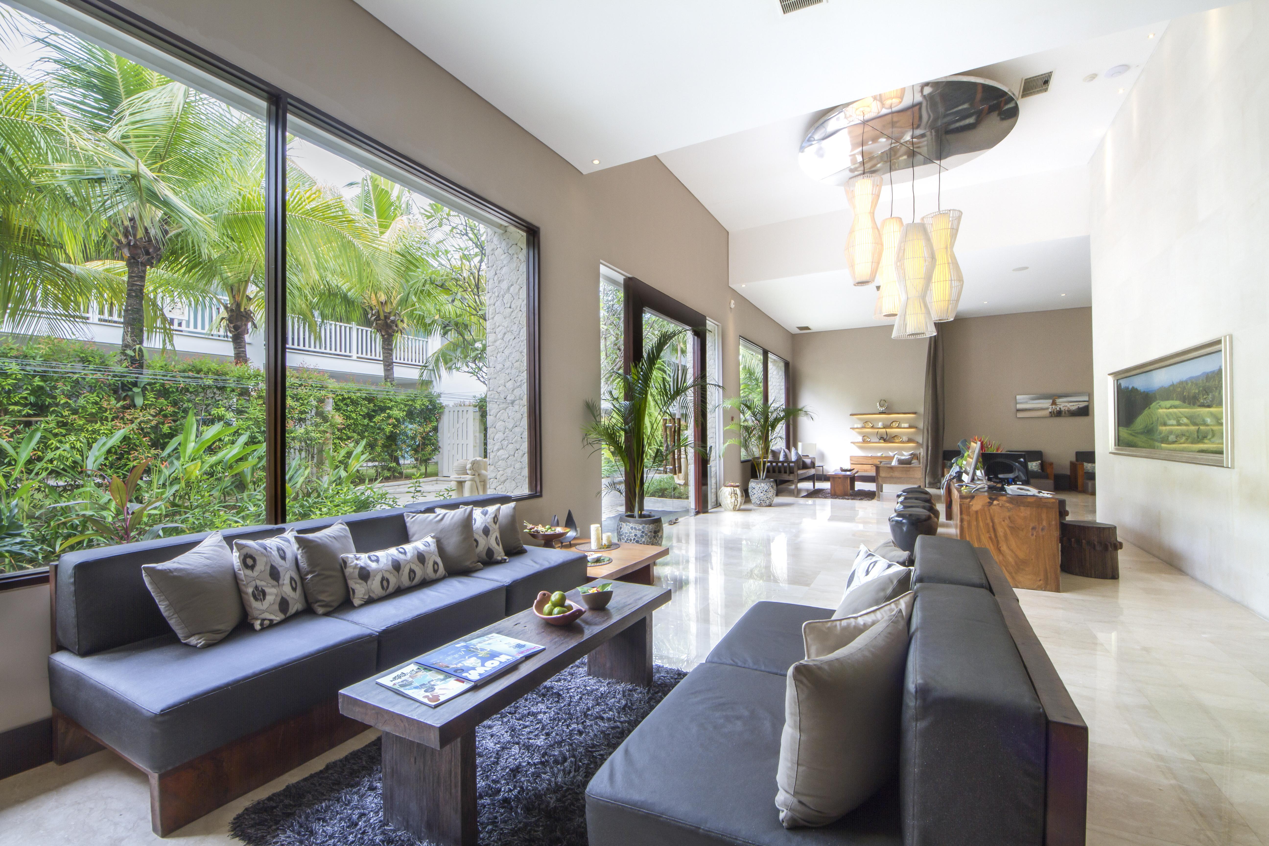 Montigo Resorts Seminyak Εξωτερικό φωτογραφία The lobby of the hotel